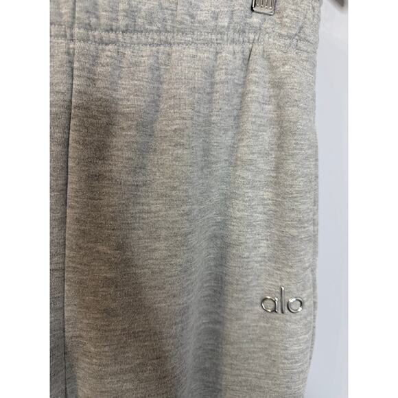 Alo Accolade Sweatpant Athletic Heather Grey Relax Women's S - Picture 3 of 9